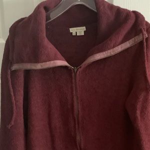 Royal Robbins burgundy zip up sweatshirt